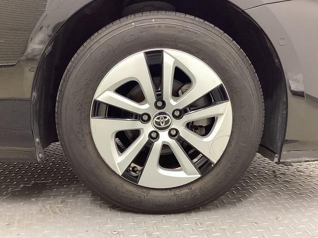 トヨタ プリウス6枚目