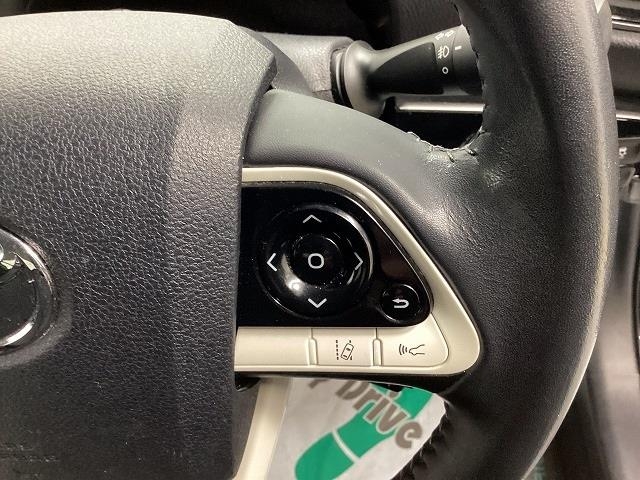 トヨタ プリウス26枚目