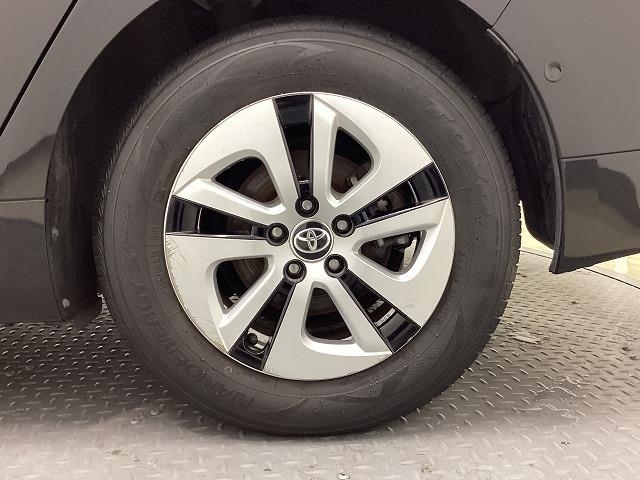 トヨタ プリウス8枚目