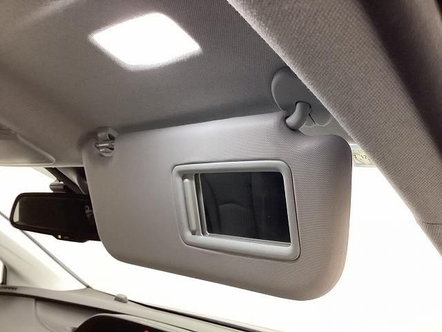 トヨタ プリウス45枚目