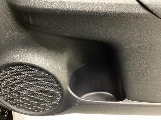 トヨタ プリウス48枚目