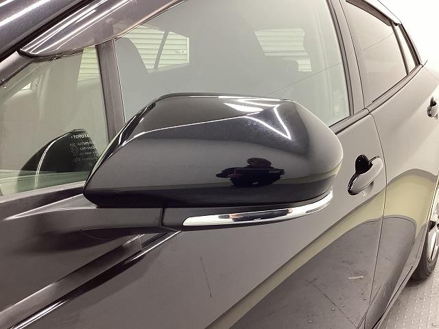 トヨタ プリウス11枚目