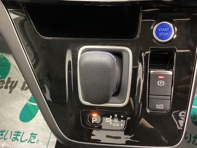 ニッサン セレナ38枚目