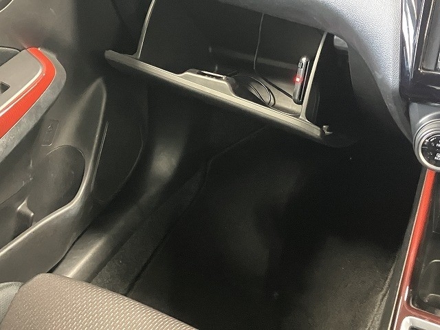 スズキ スイフト40枚目