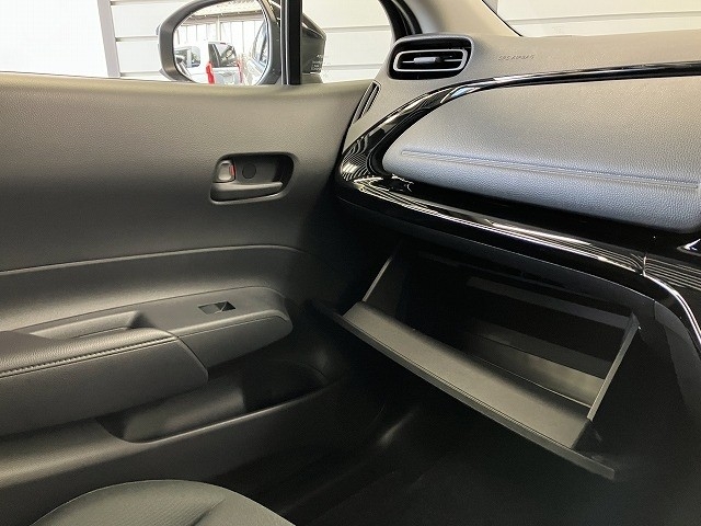 トヨタ アクア15枚目