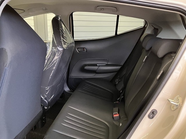 トヨタ アクア10枚目