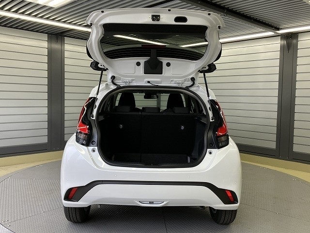 トヨタ アクア6枚目