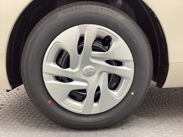 トヨタ アクア10枚目