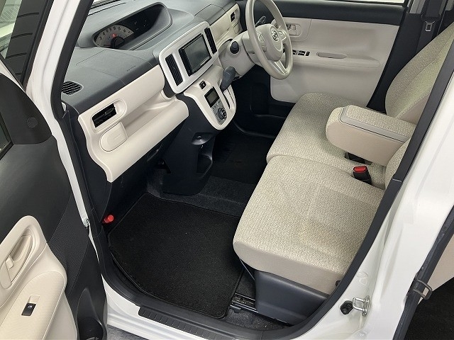 ダイハツ ムーヴキャンバス8枚目