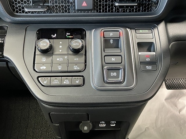 ホンダ ステップワゴンスパーダ31枚目