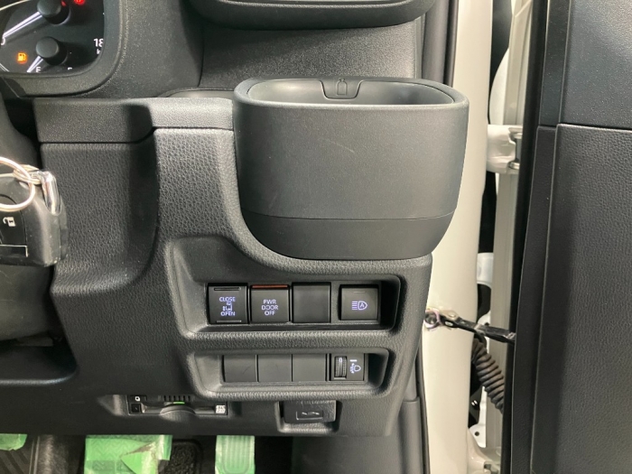 トヨタ シエンタ29枚目
